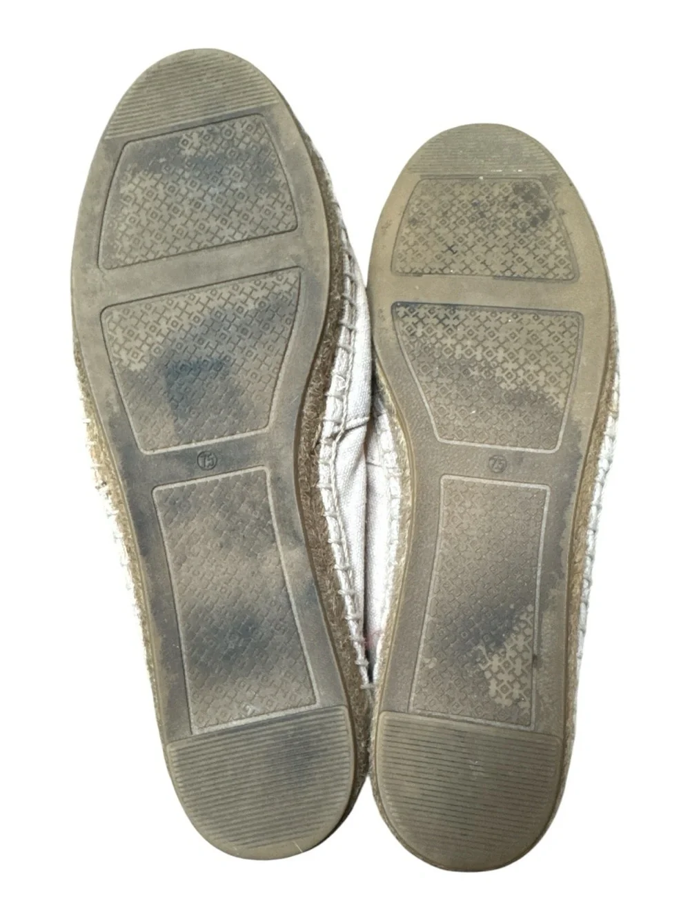 Tory Burch Beige and Cream Logo Espadrille Flats Size 7.5 Resort-wear Vacation